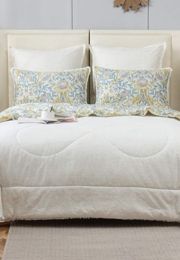 Постельное белье Семейное Sofi De Marko