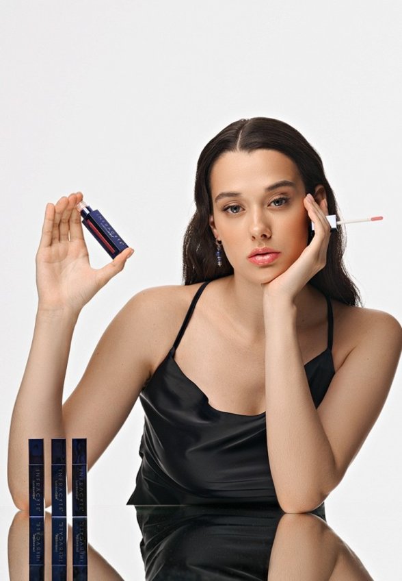 Блеск для губ Infracyte Lusciouslips