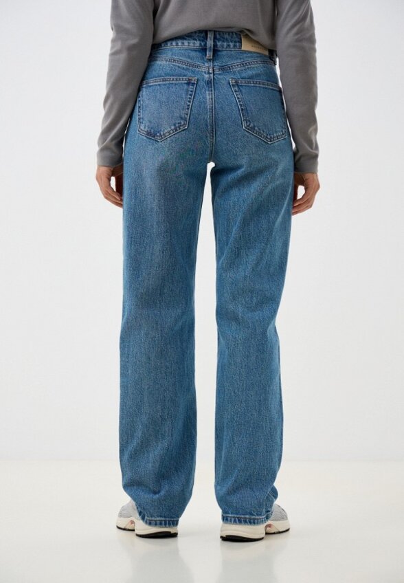 Джинсы Mossmore