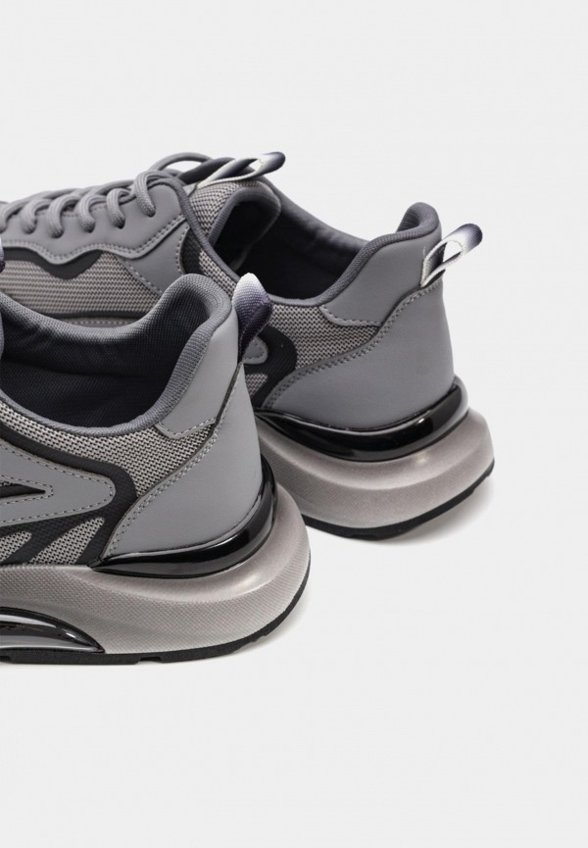 Кроссовки Bruno Renzoni