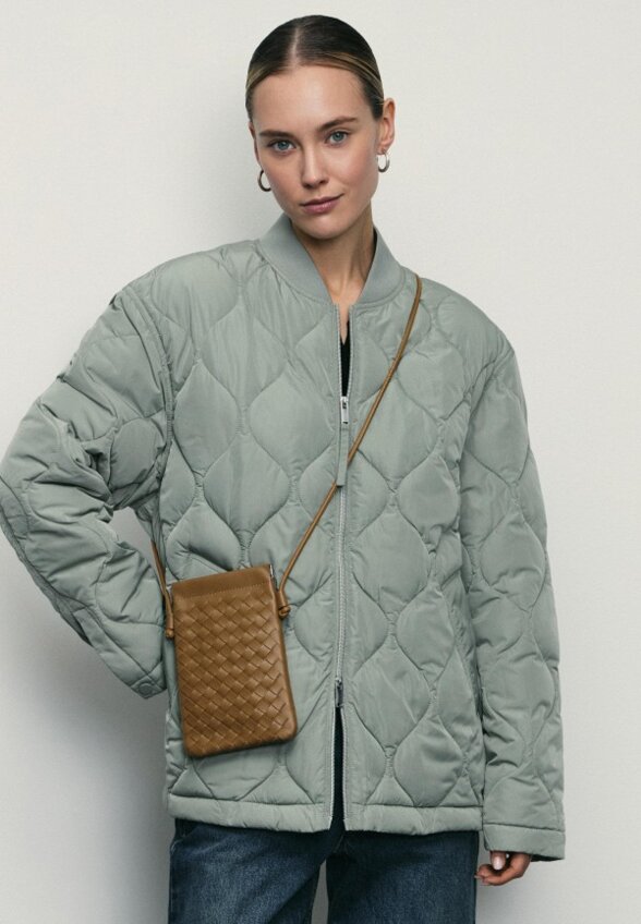 Куртка утепленная Zarina