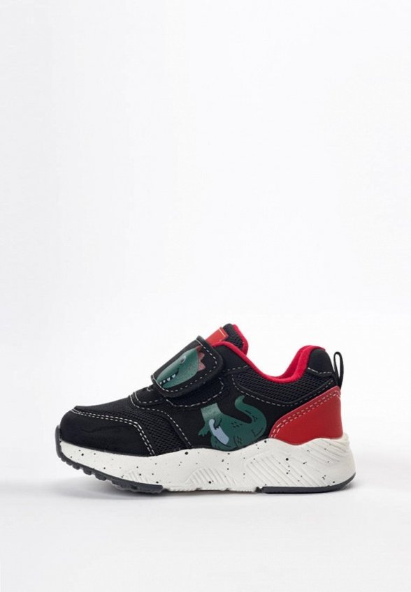 Кроссовки Tikkago