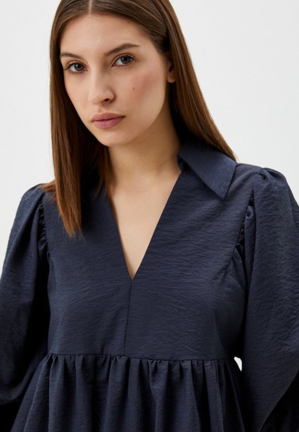 Платье MadaM T