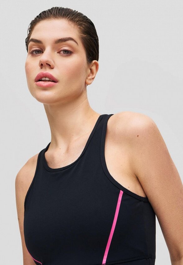 Топ спортивный Baon