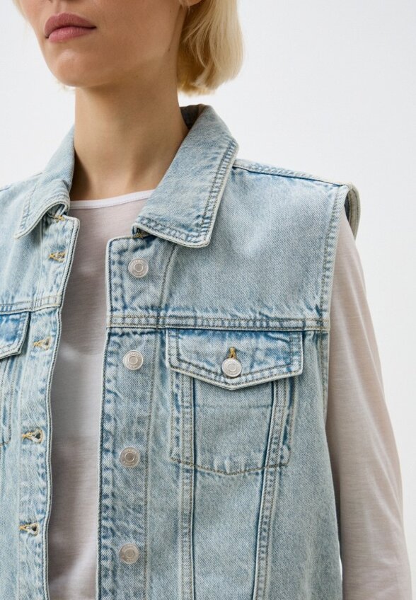 Жилет джинсовый Colin's