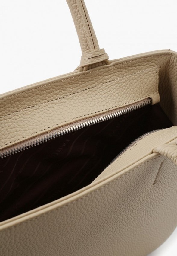 Сумка и брелок Fabula