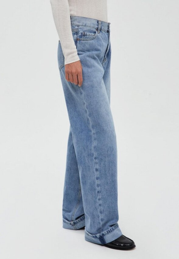 Джинсы Finn Flare