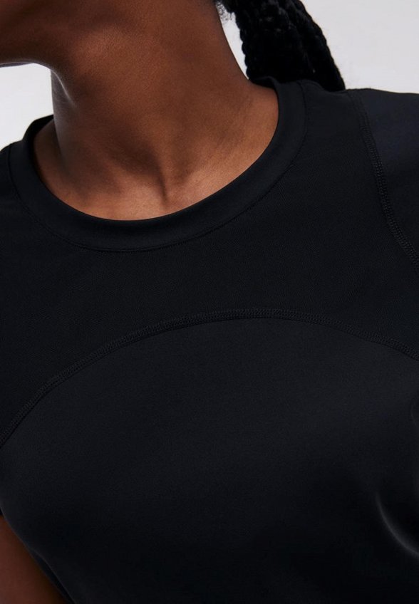 Футболка спортивная Baon