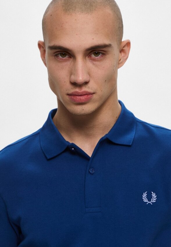 Поло Fred Perry