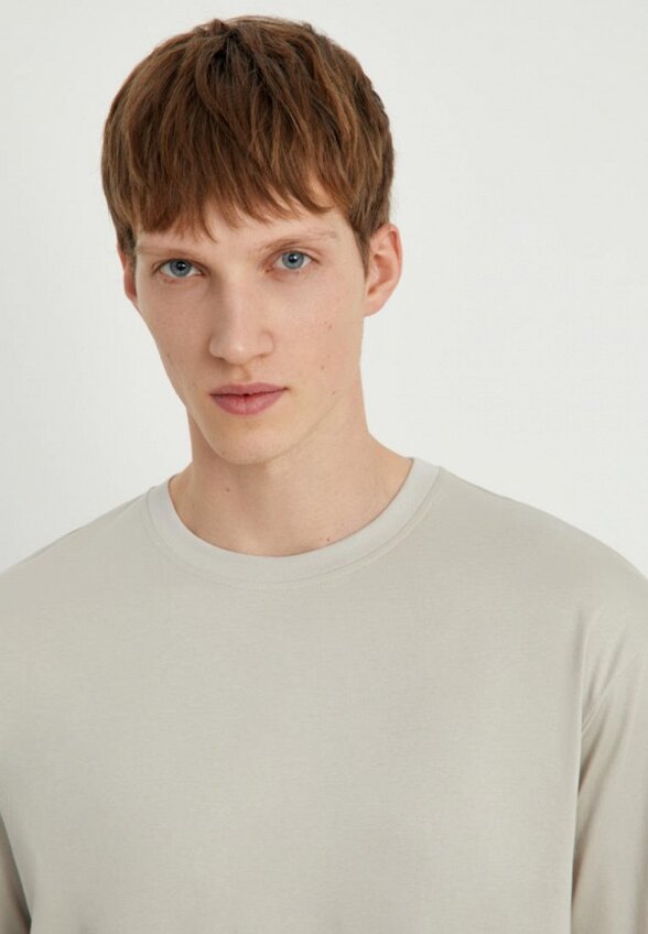 Футболка Finn Flare