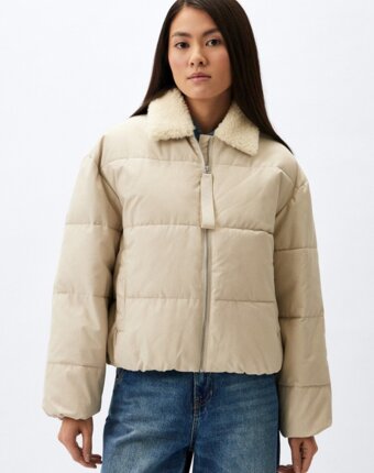 Куртка утепленная Calvin Klein Jeans женщинам