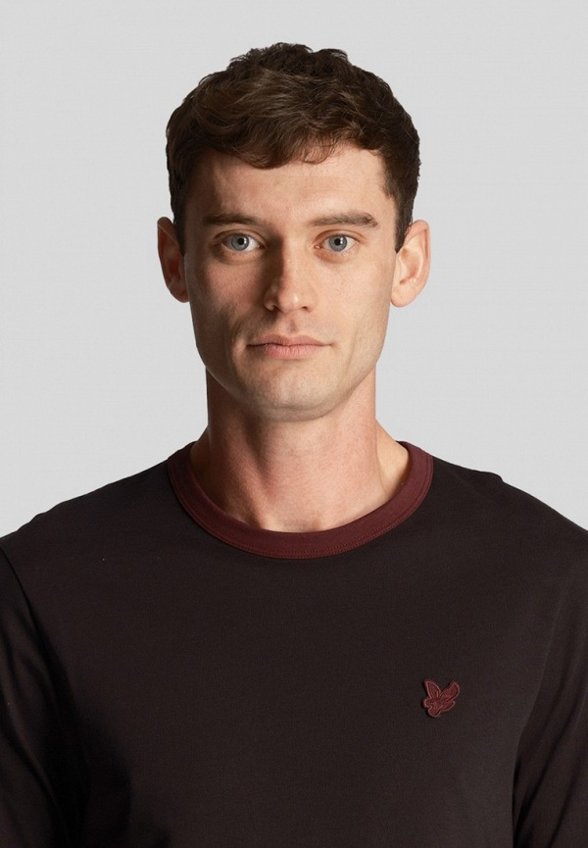 Футболка Lyle & Scott