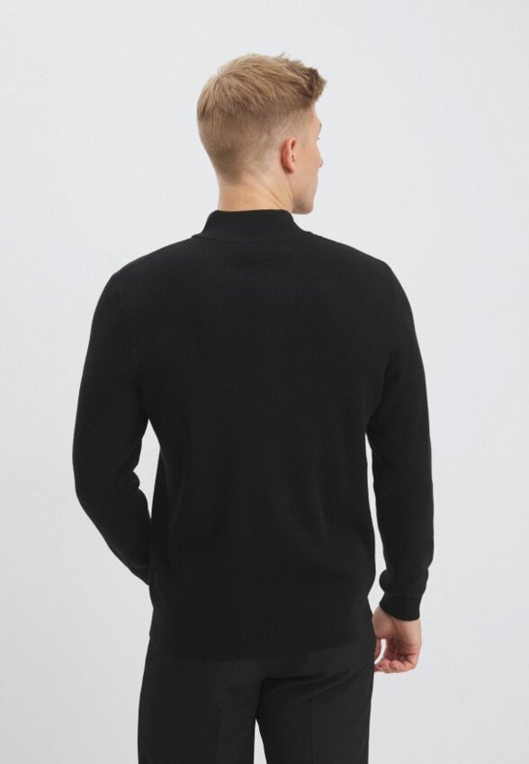 Джемпер Maison David