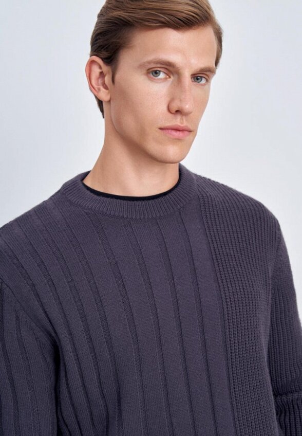 Джемпер Finn Flare