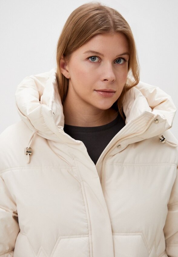 Пуховик Chic de Femme