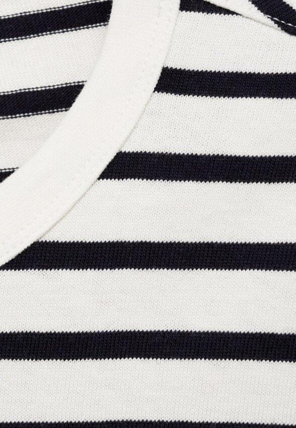 Лонгслив Mango Man