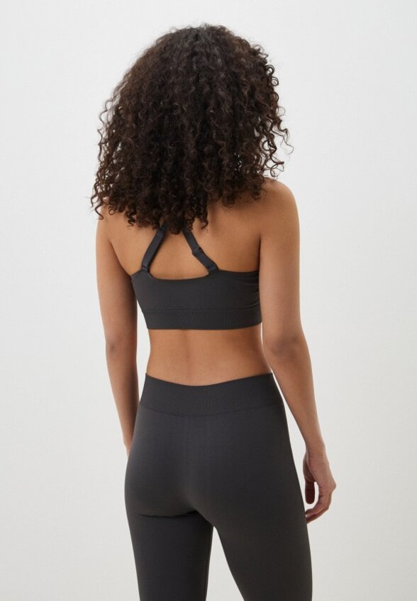 Топ спортивный Befree