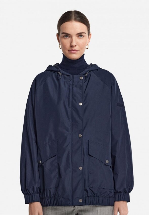 Ветровка Falconeri