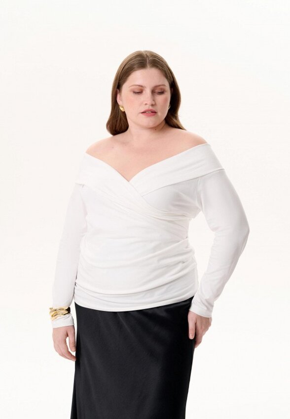 Лонгслив Manelia