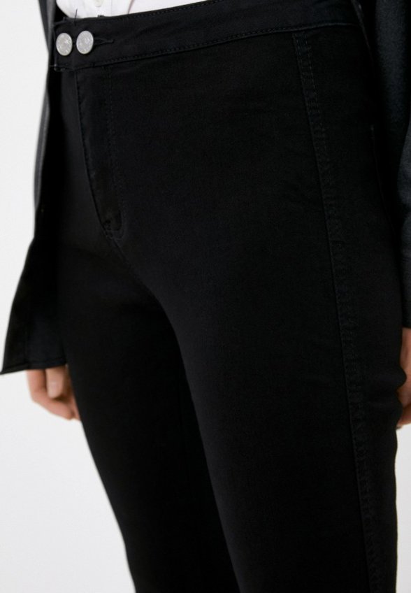 Джинсы Vitacci