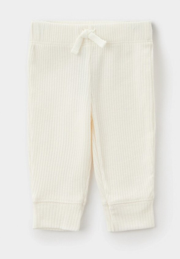 Лонгслив, брюки и шапка Carter’s