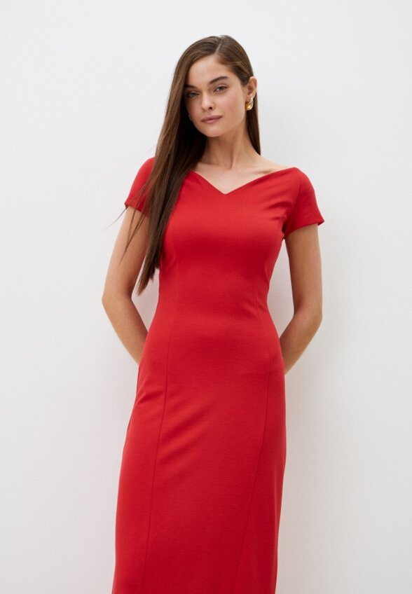 Платье Mark Formelle