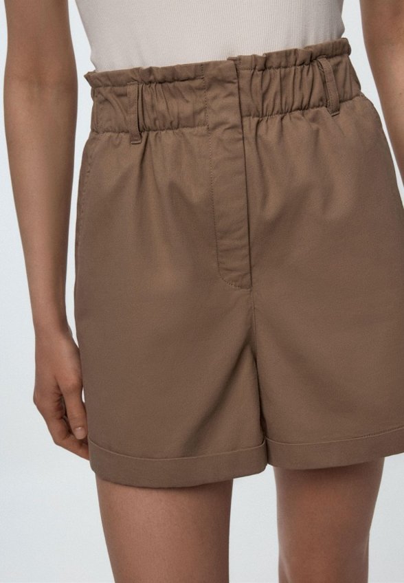 Шорты Sela