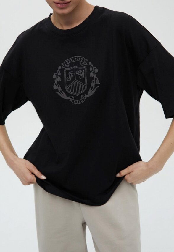 Футболка Finn Flare