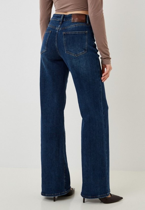 Джинсы Mossmore