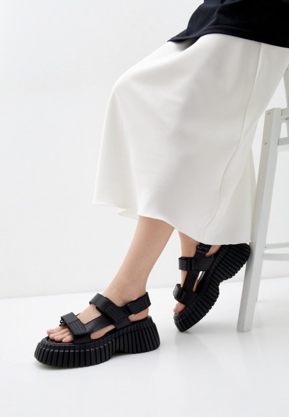 Босоножки Basconi