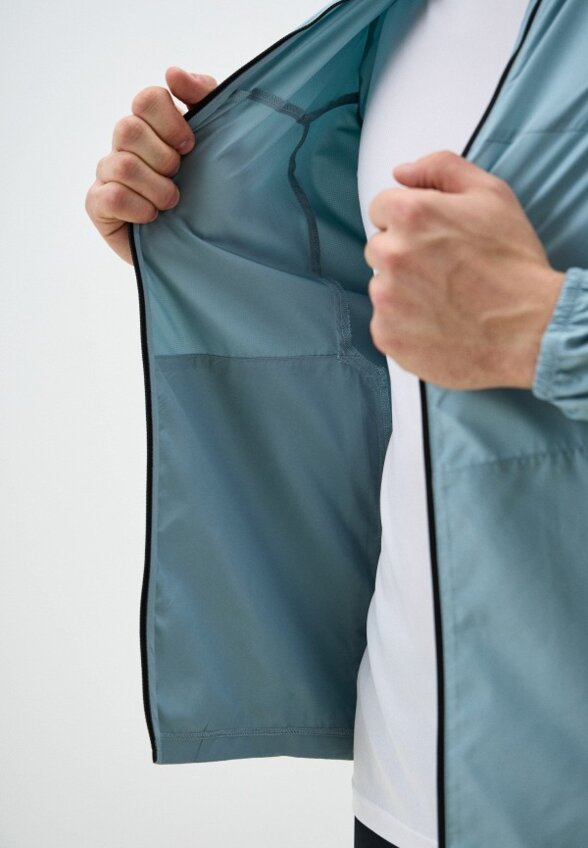 Ветровка ASICS