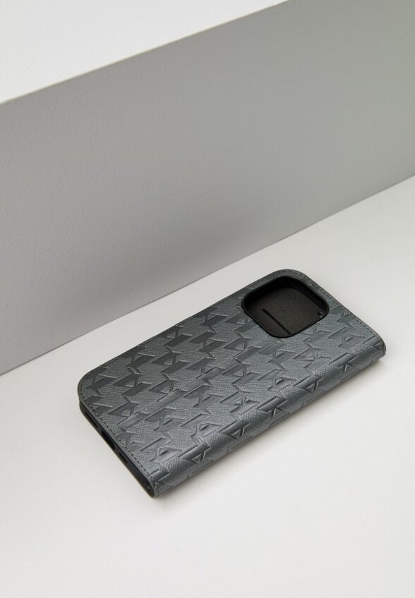 Чехол для iPhone Karl Lagerfeld