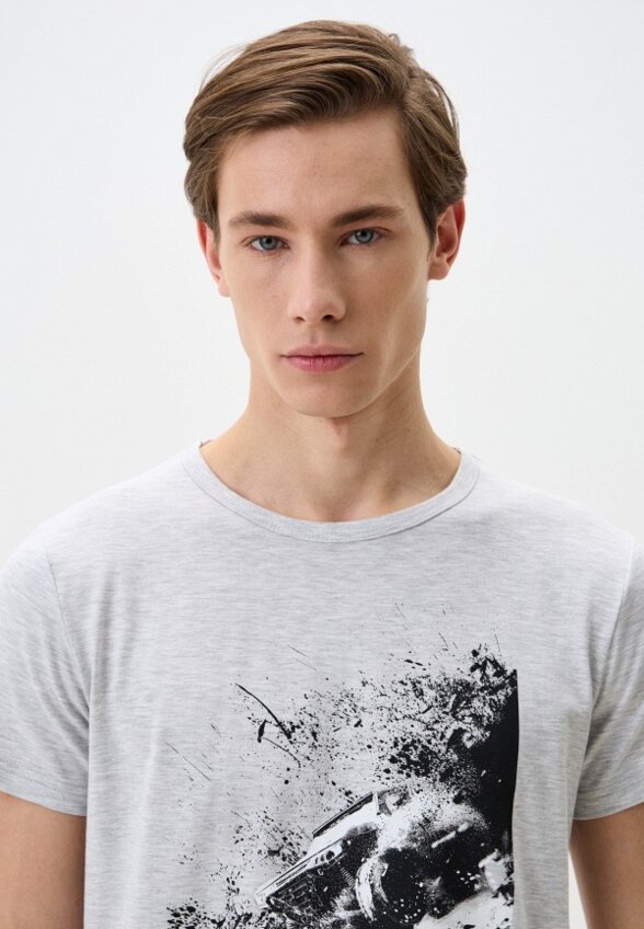 Футболка D.S