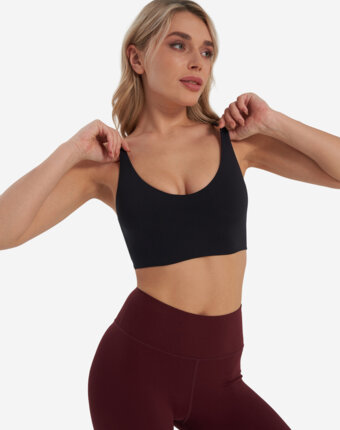 Топ бра спортивный Under Armour Motion, женщинам