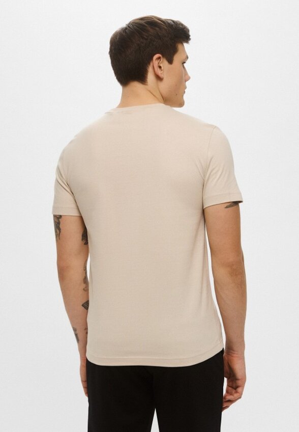 Футболка Calvin Klein