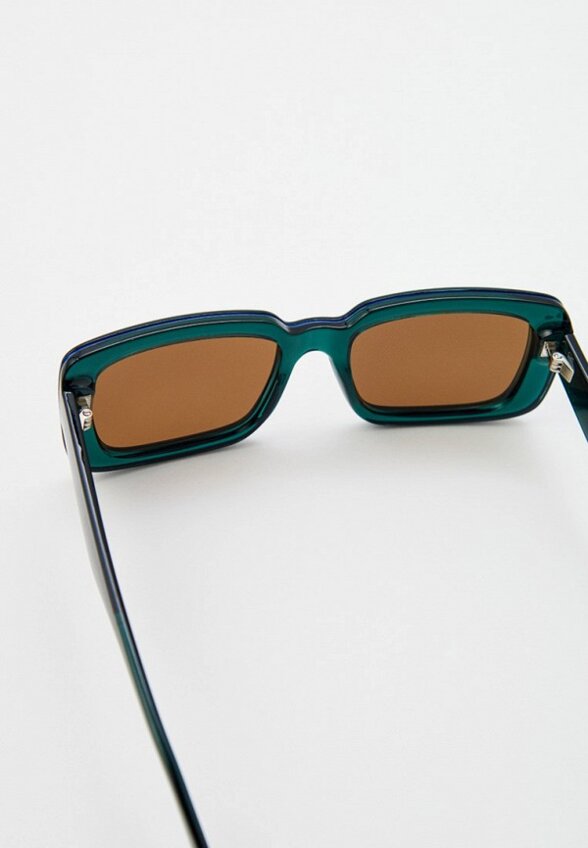 Очки солнцезащитные Karl Lagerfeld