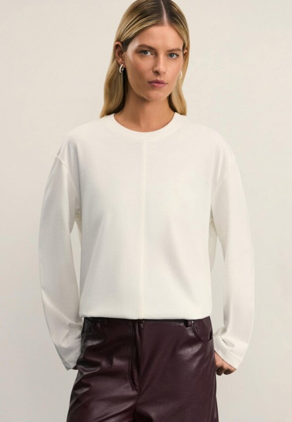 Лонгслив Zarina