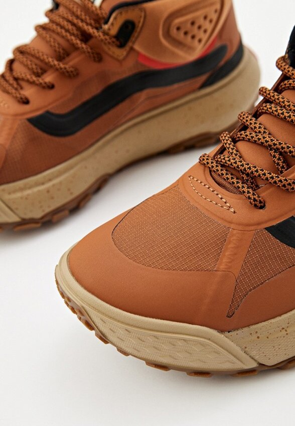 Кроссовки Vans