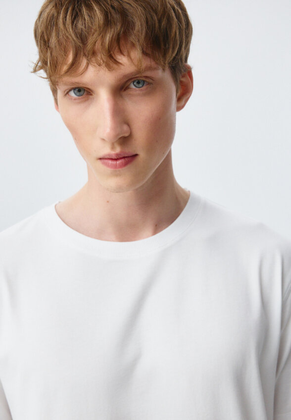 Домашняя футболка Regular fit