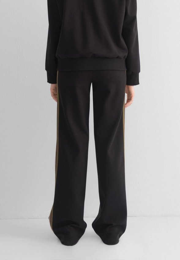 Брюки спортивные Laroom