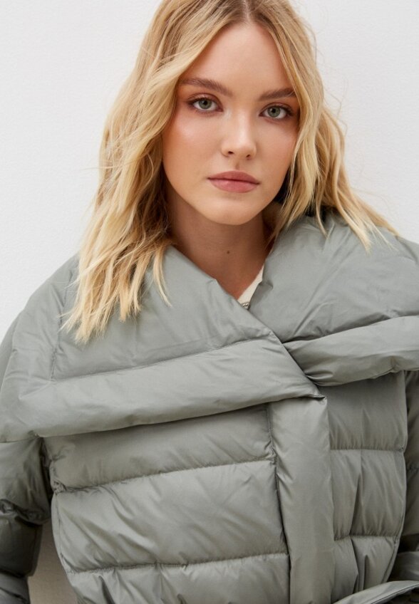 Пуховик Снежная Королева