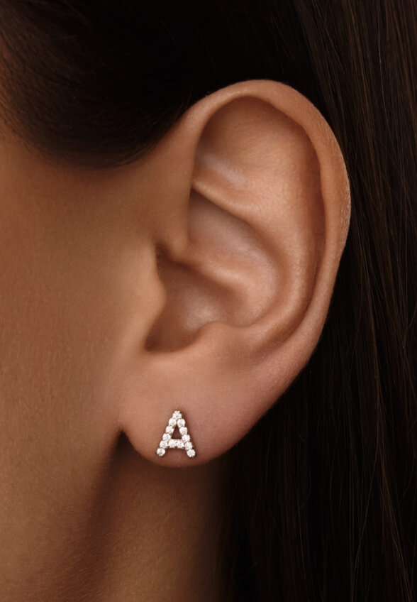 Моносерьга в виде буквы А MIESTILO MIE
