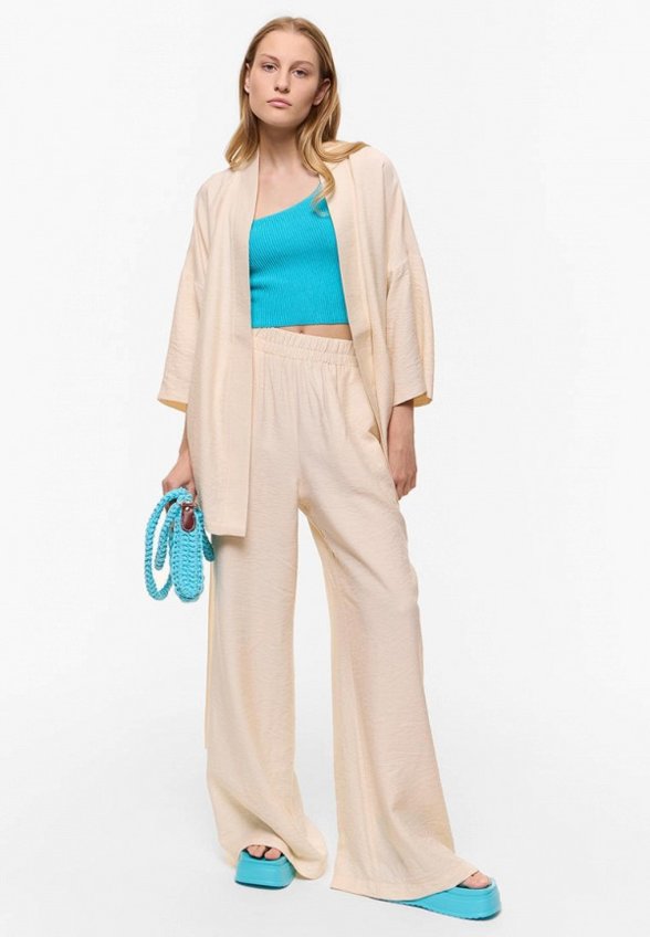 Накидка Merclo