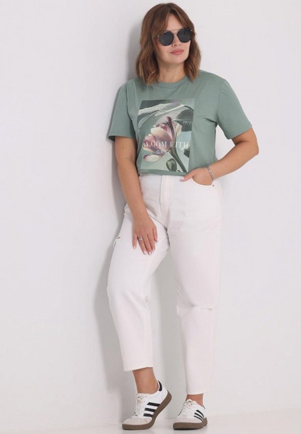 Футболка Апрель