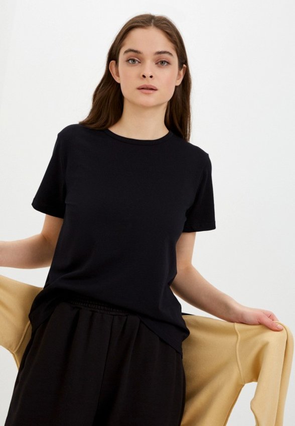 Футболка D.S