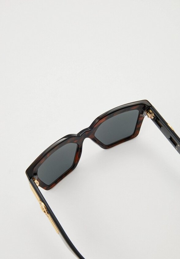 Очки солнцезащитные Versace