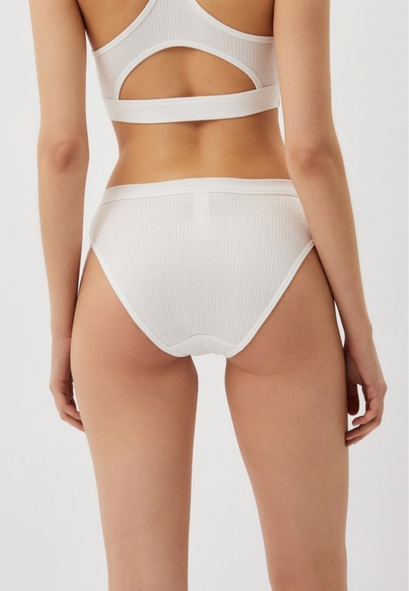 Трусы Chantelle