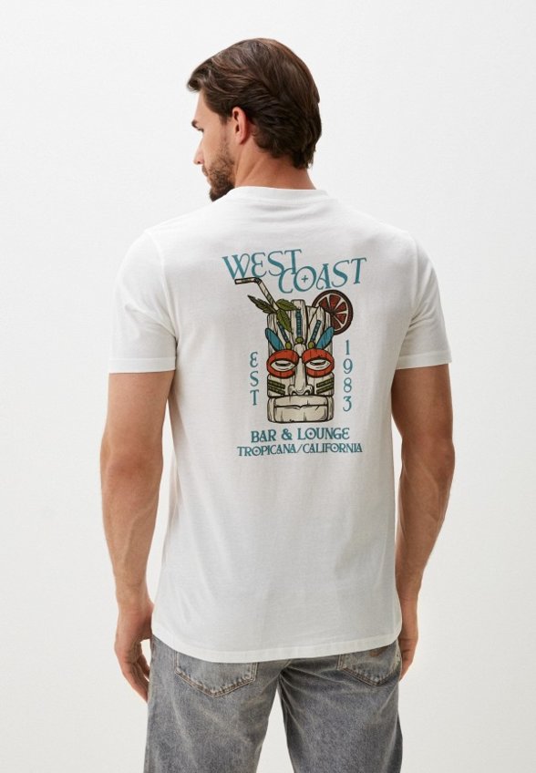 Футболка Colin's