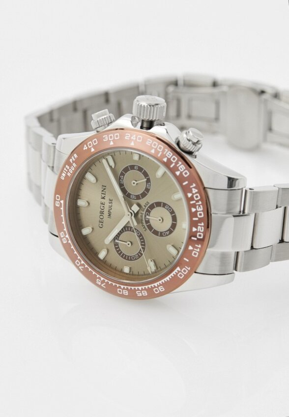 Часы George Kini