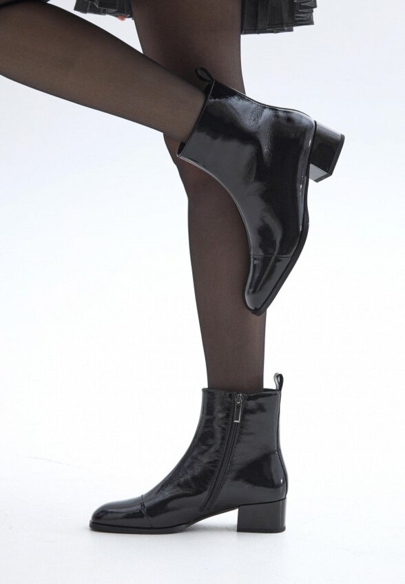 Ботильоны Sofia-Alexandra